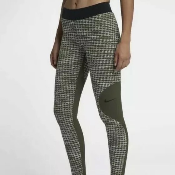 Nike Pro HyperWarm Training Tights in Olive